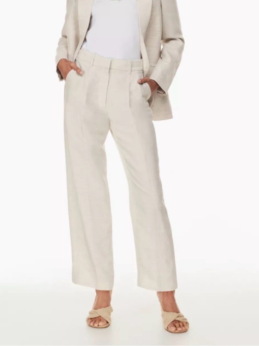Wilfred Aritzia Carrot Linen Cropped Pleated Tailored Pant 0 Ecru Cream Chic